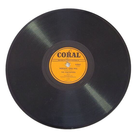 Pinetoppers 78 RPM - Mockin' Bird Hill / Big Parade Polka - Coral V+ - Picture 3 of 5